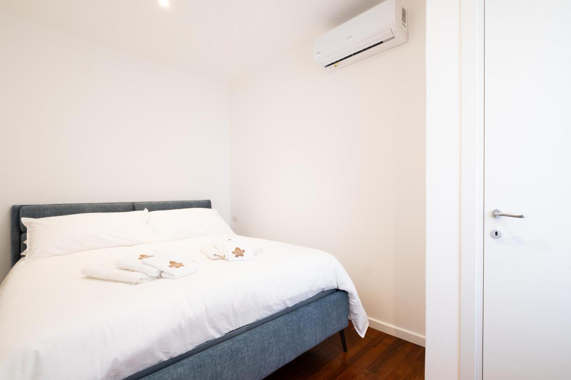 The Apulian Loft Bari - Via Celentano Appartement Buitenkant foto