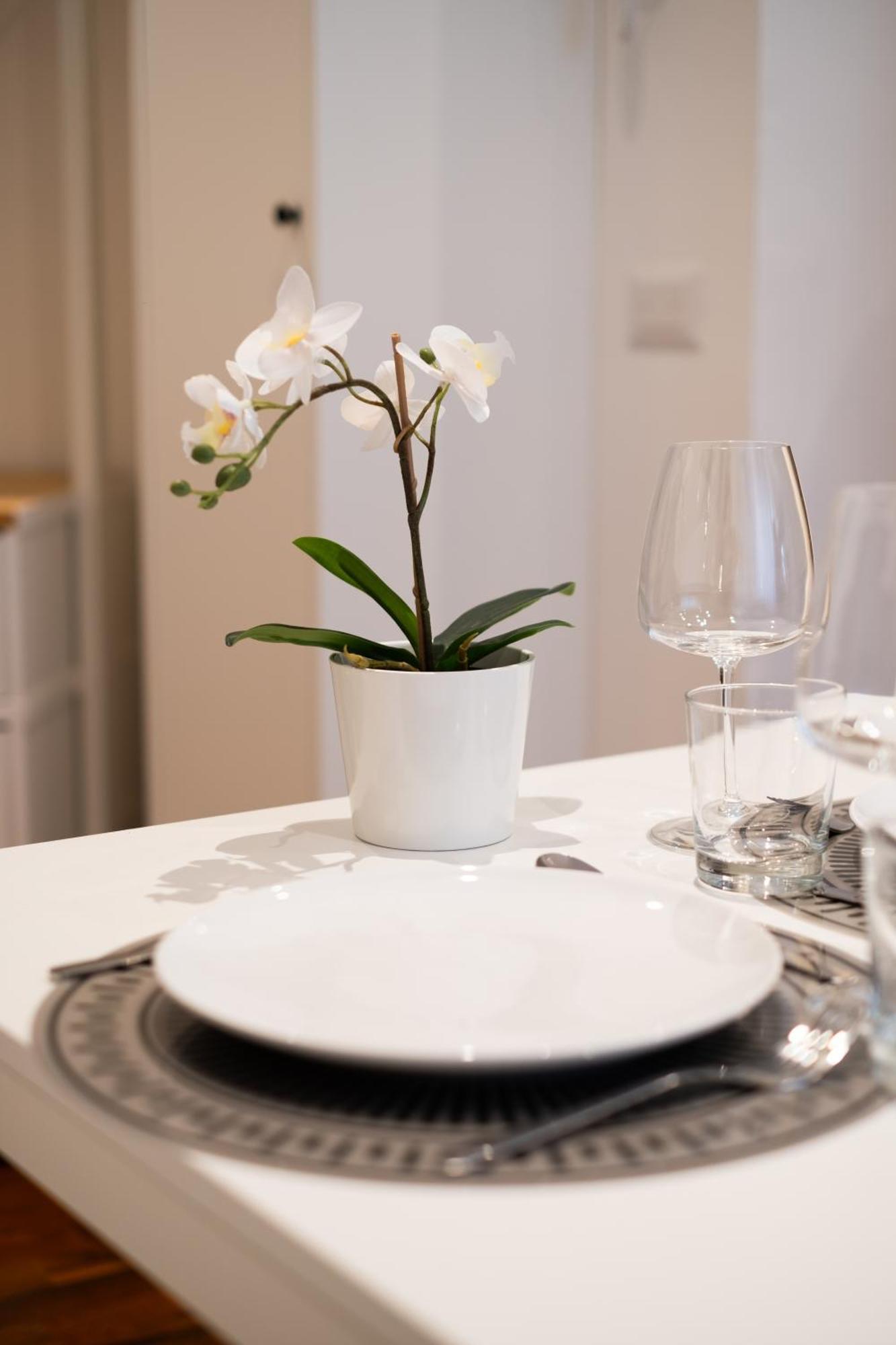 The Apulian Loft Bari - Via Celentano Appartement Buitenkant foto