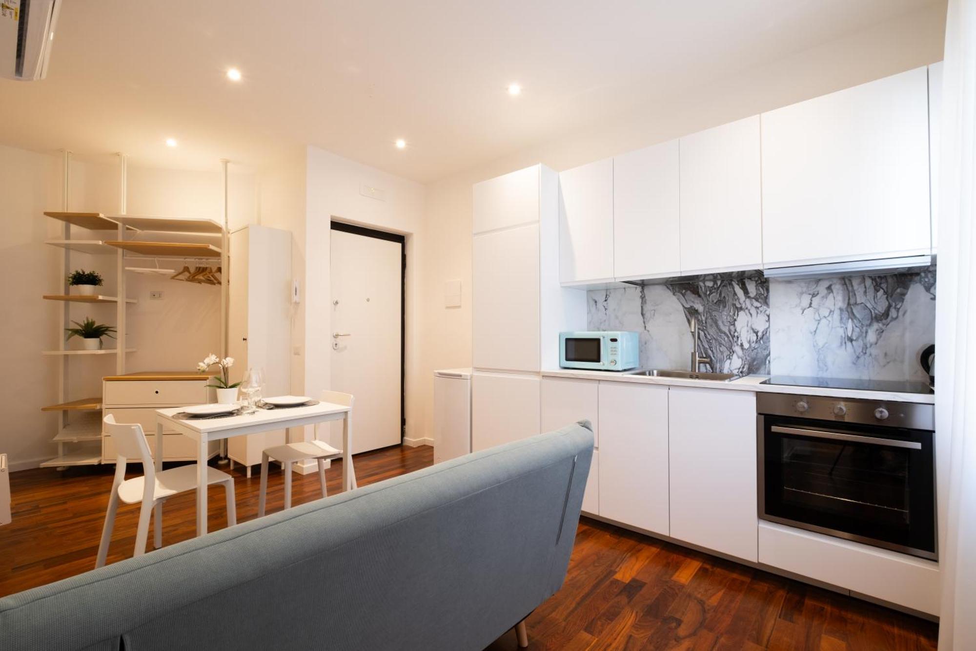 The Apulian Loft Bari - Via Celentano Appartement Buitenkant foto